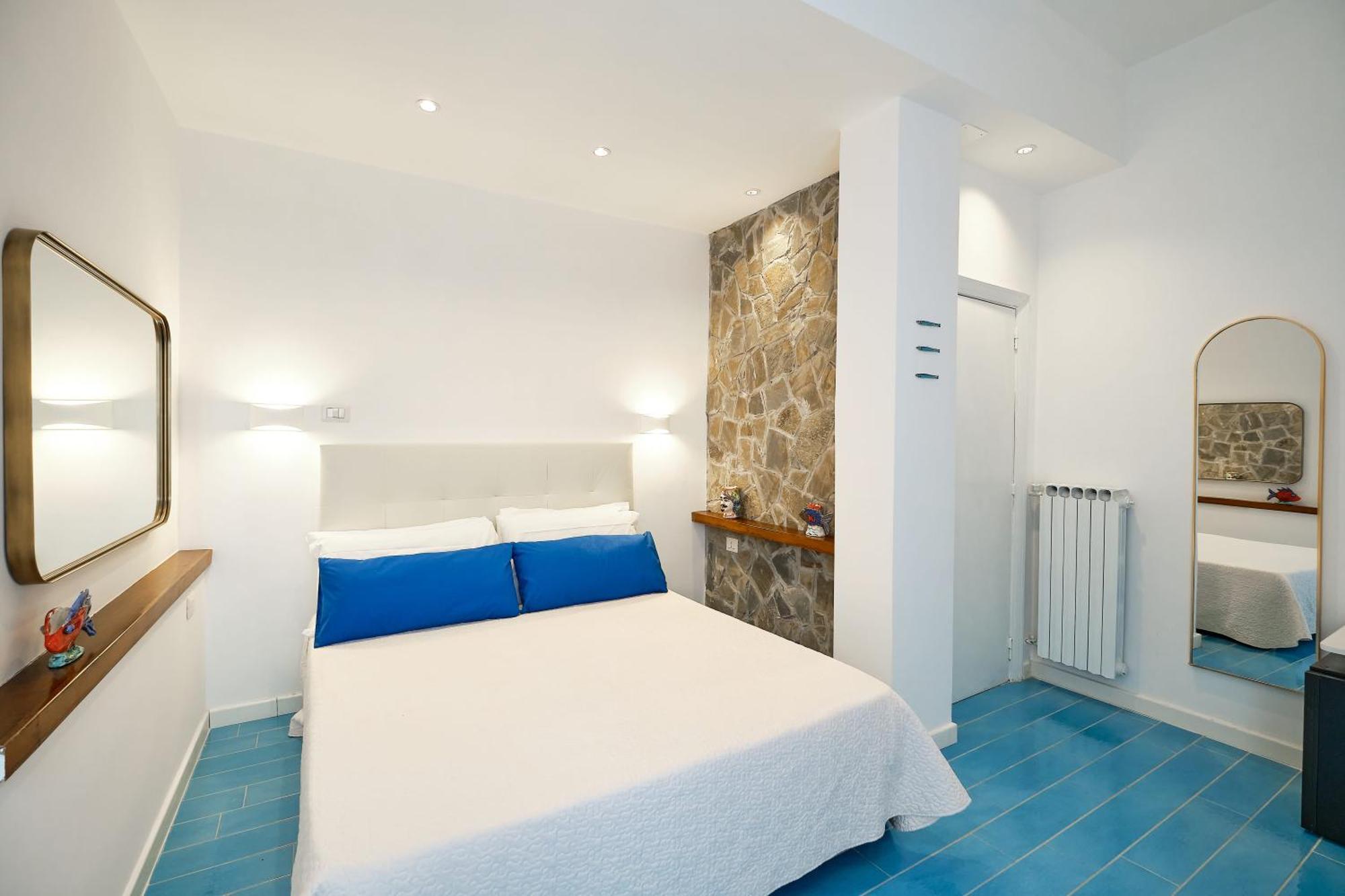 Toru 3* Castellabate