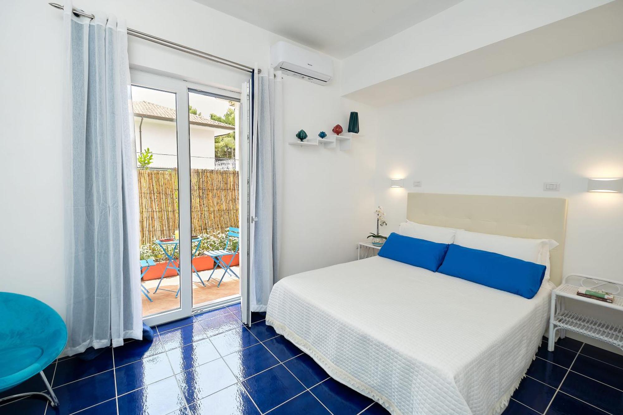 Bed and breakfast Toru 3*